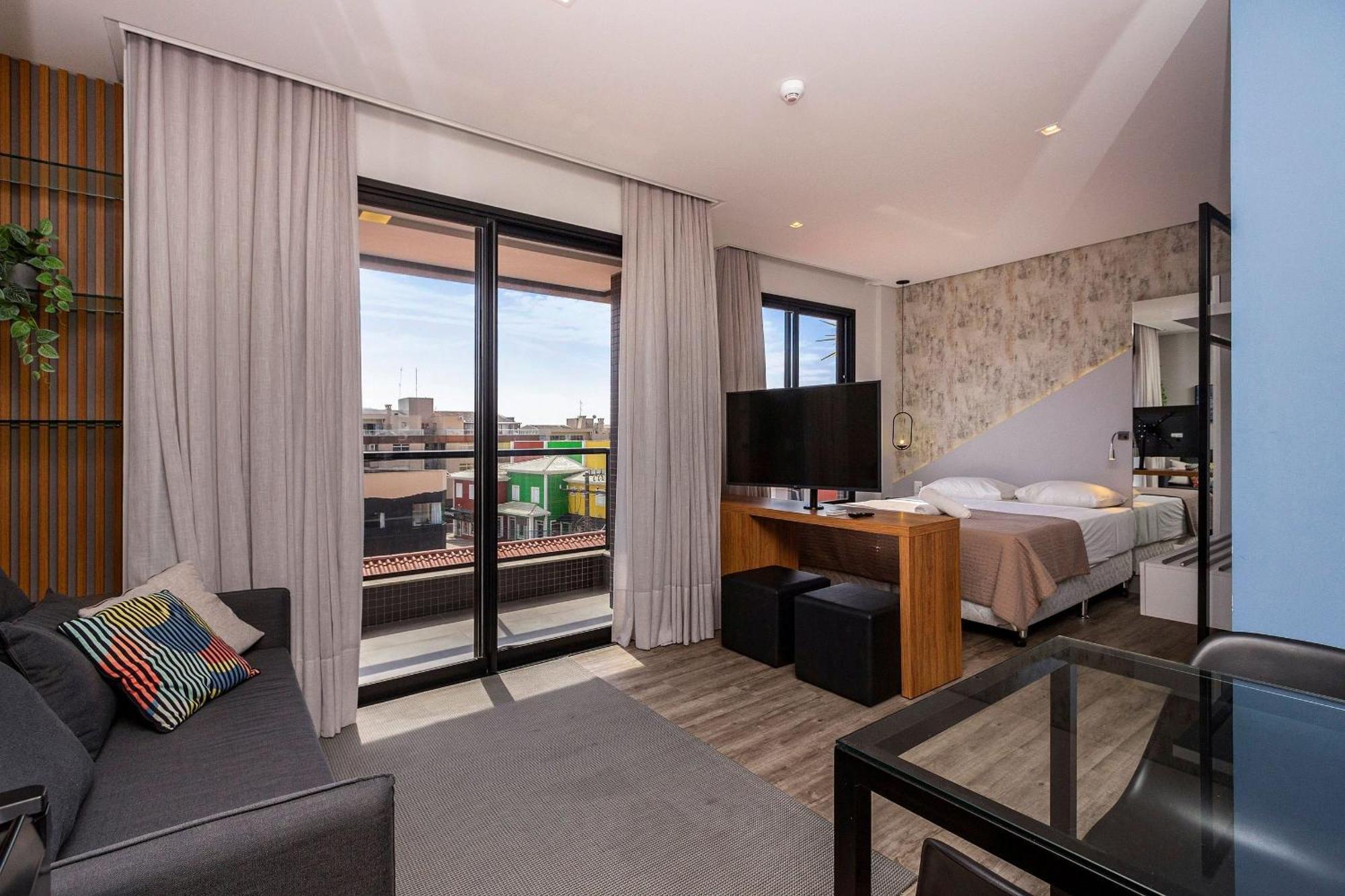 Aion Suites 205 - Lindo Apartamento Com Vista Para O Mar, A 60M Da Praia De Bombinhas, Com Piscina E Academia No Rooftop. Екстер'єр фото